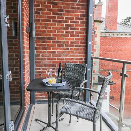 The Office Gardens, Apartment 2 Whitby Exterior photo